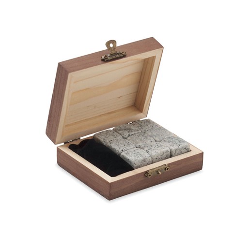 9 STONE ICE CUBE SET ABERDEEN IN BOX