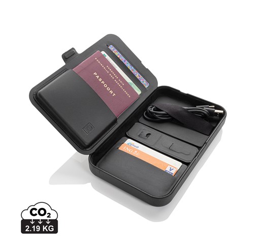 ESTUCHE VIAJE RECICLADO RCS SWISS PEAK CON CARGADOR 3 EN 1