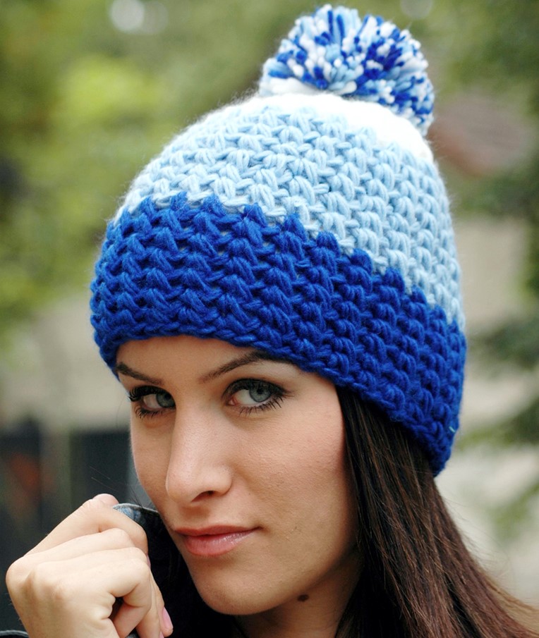 EVEREST BEANIE VERDE-BIANCO