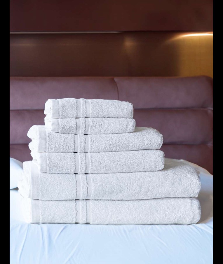 OLIMA KLASIČNI HOTELSKI RUČNIK