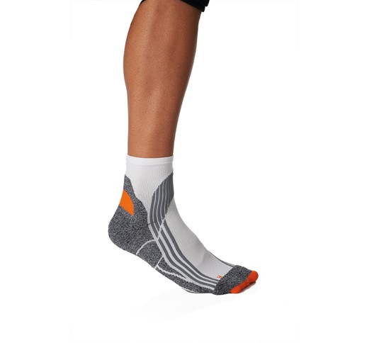 TECHNICAL SPORTS SOCKS