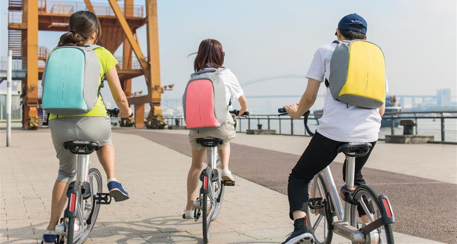 Business gifts and psychology of colors