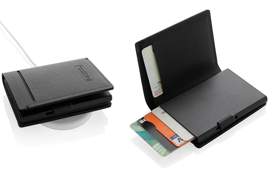 denarnica za kartice z lociranjem po vsem svetu seekcard rcs