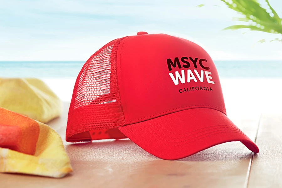 les casquettes de plage personnalisées pour rester au frais