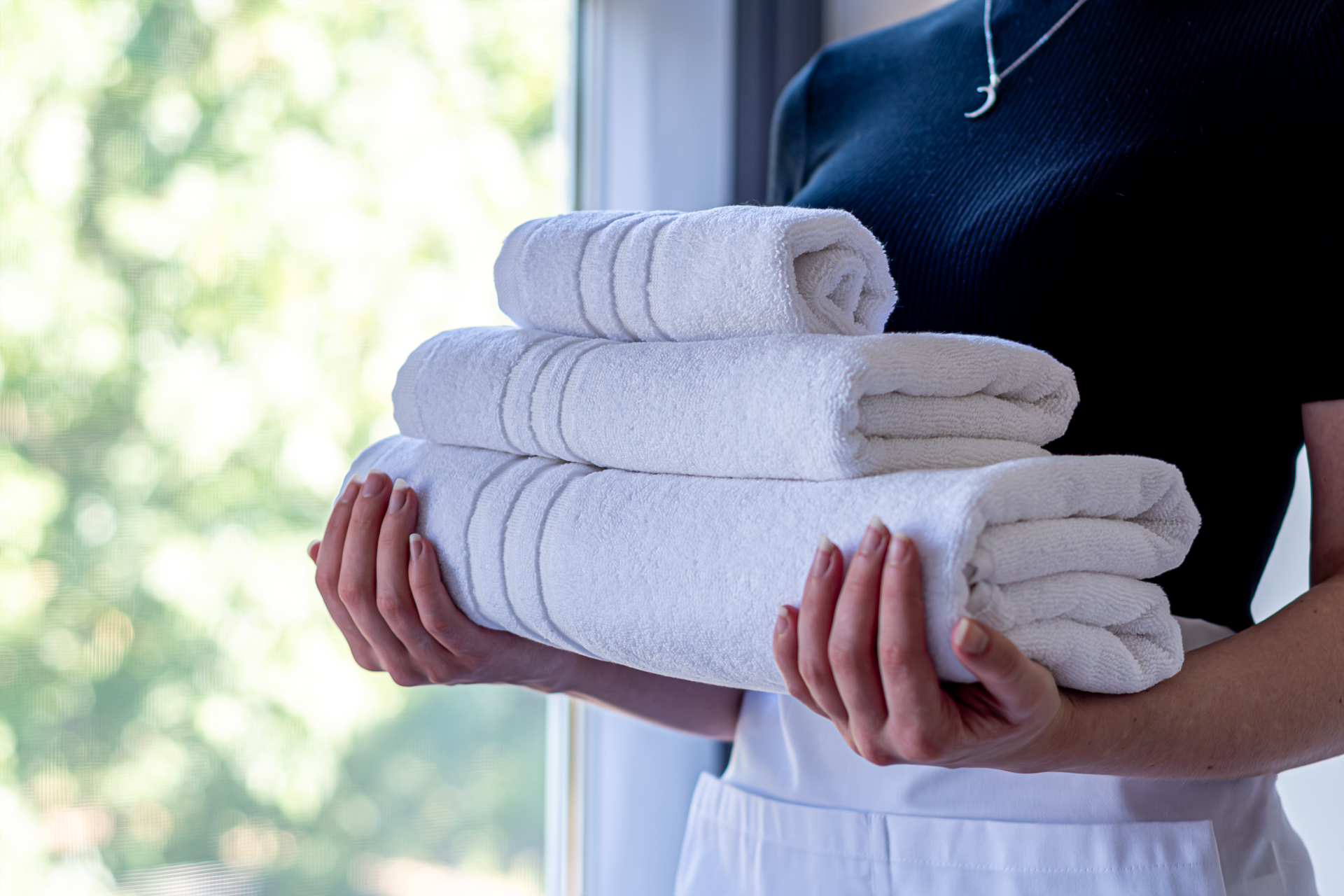 OLIMA HIGH-QUALITY HOTEL TOWEL